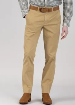 Berwick Chino - Sand
