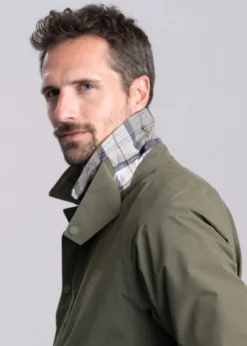 Broadale Waterproof Jacket - Uniform Green