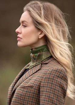 Caledonia Medium Silk Scarf - Moss Green