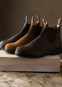 Classic Boots - Rustic Brown