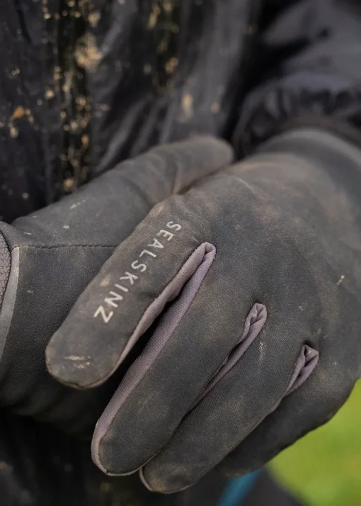 Gissing Waterproof All Weather Gloves with Fusion Control - Black and Grey