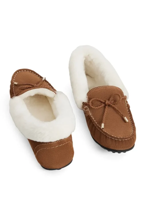 Henley Shearling Lined Slippers - Tan
