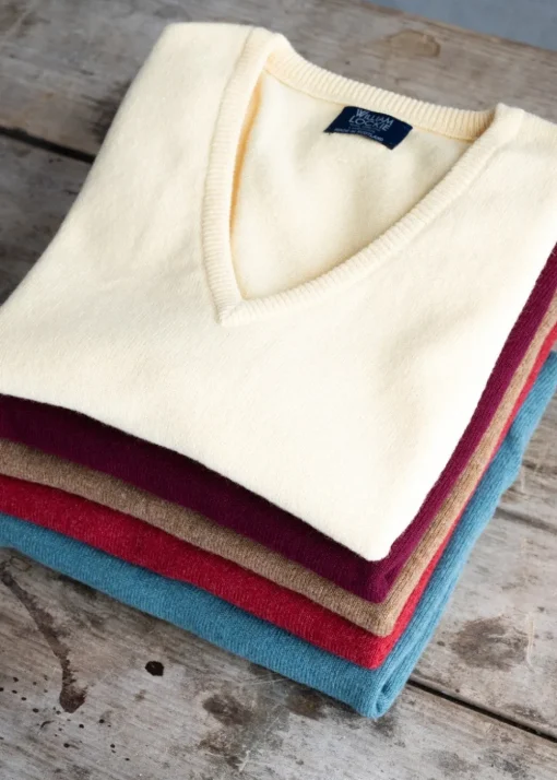 Leven 2 Ply Lambswool Slipover - Poppy Mel