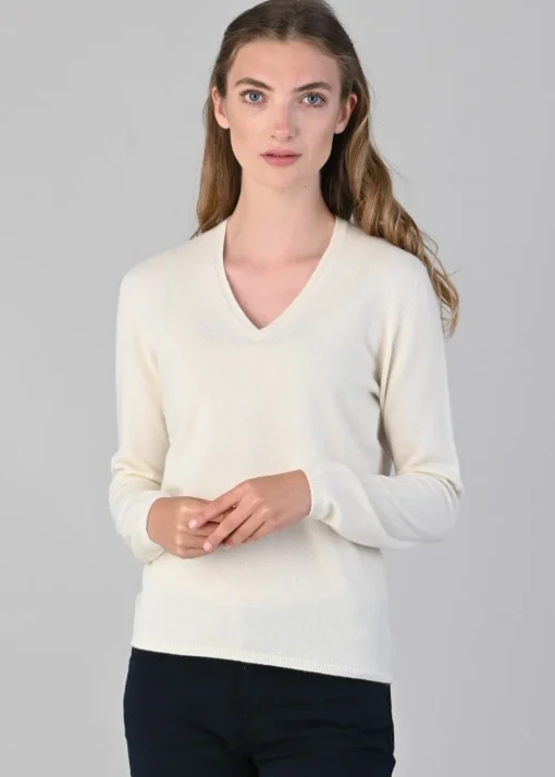 Millie Cashmere Vee Neck - White Undyed