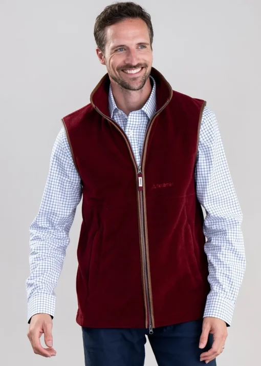 Oakham Fleece Gilet - Claret