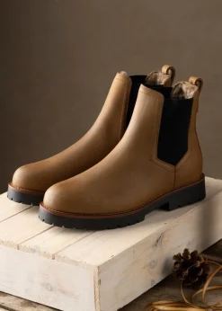 Sheepskin Boudica Boots - Oak